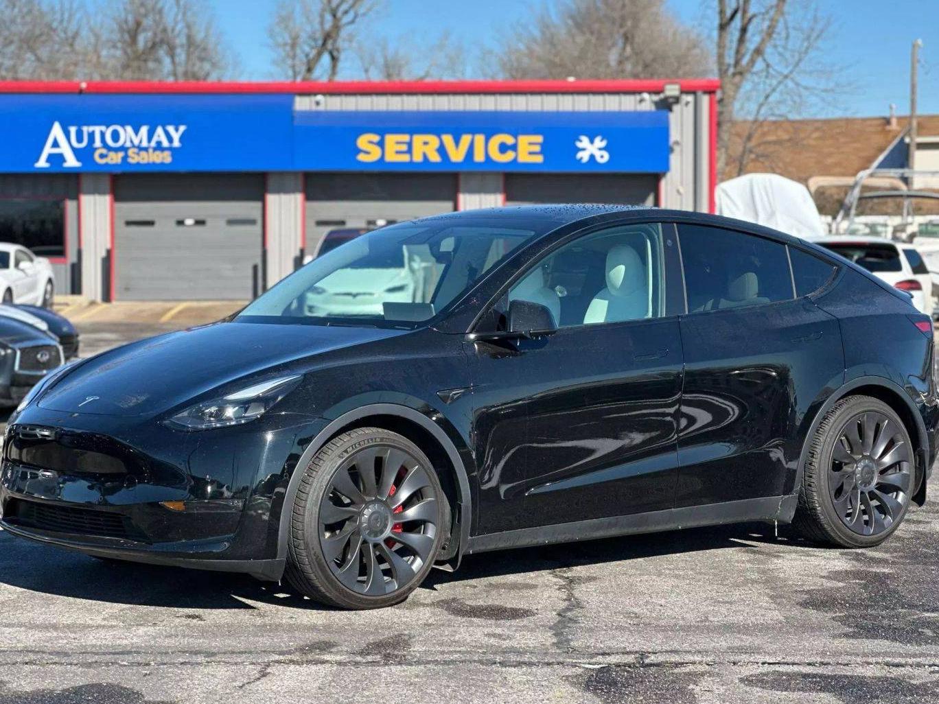 TESLA MODEL Y 2021 5YJYGDEF6MF269694 image